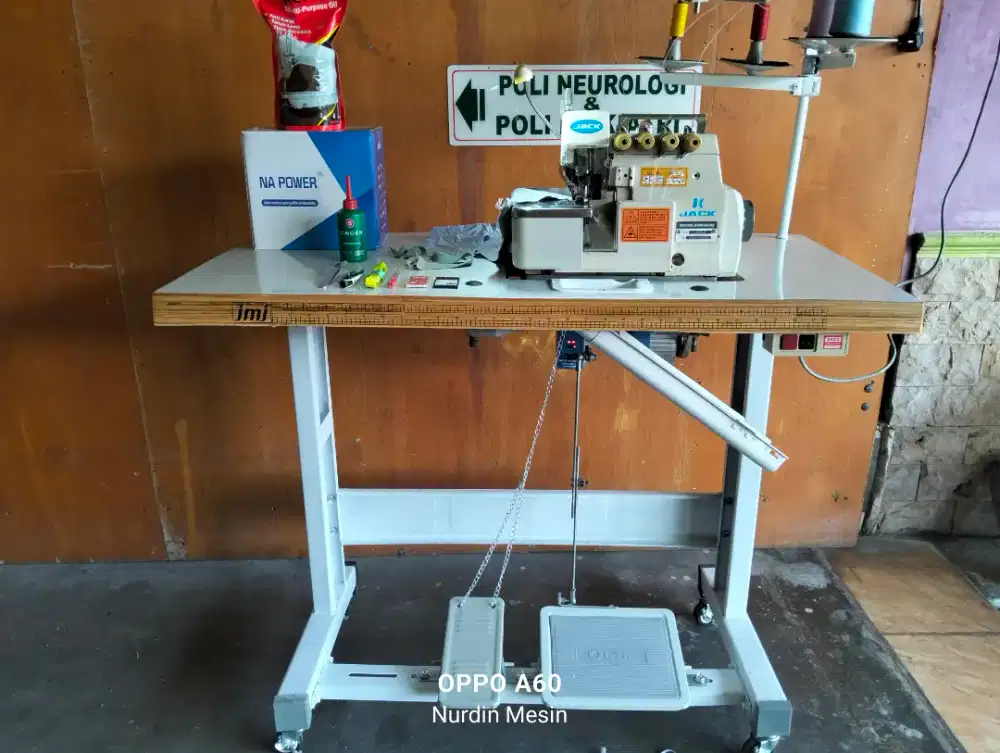Mesin obras benang4 merk JACK original komplit bsrt meja kaki servo