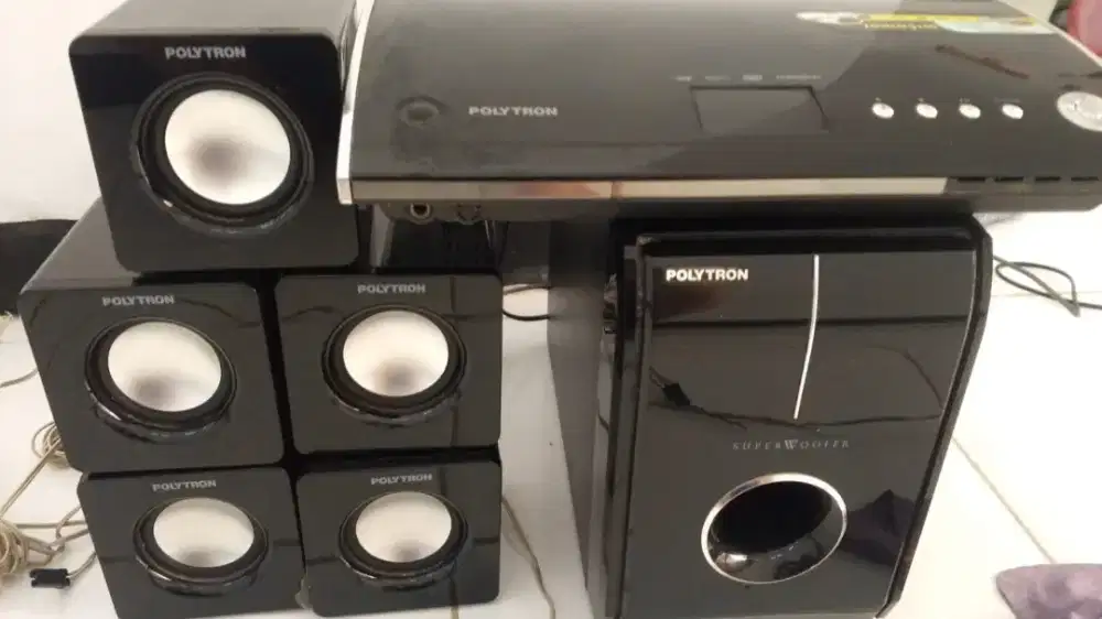 Home teather polytron 138