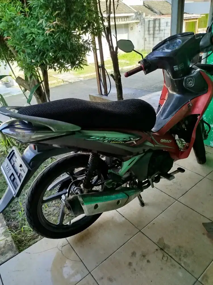 HONDA SUPRA X 125 HELM IN