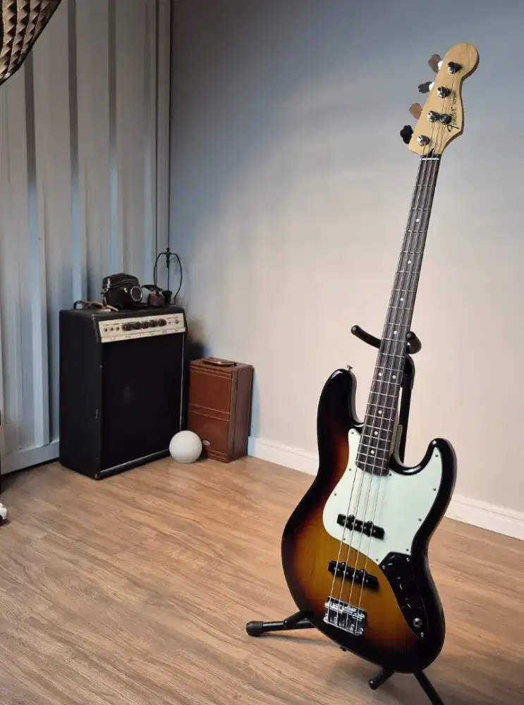 fender jazz bass standart 2015