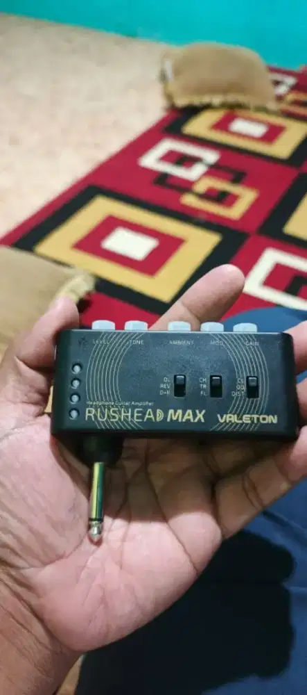 Gitar amplug Rushead Max