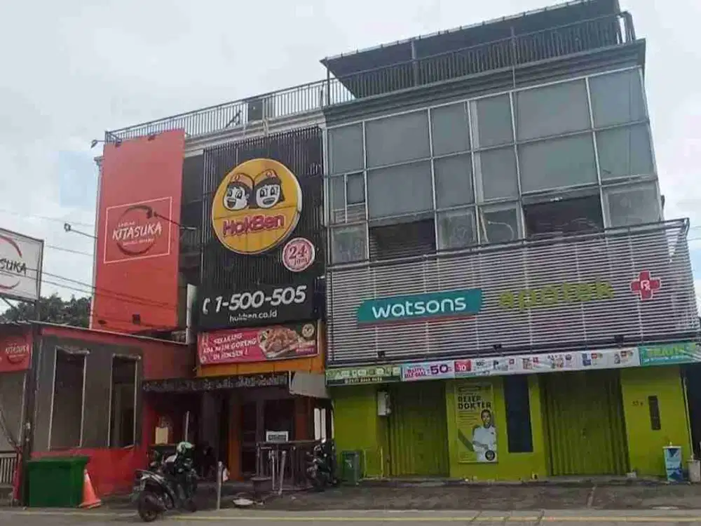 Disewakan ruko 3lantai di Tebet Jakarta Selatan