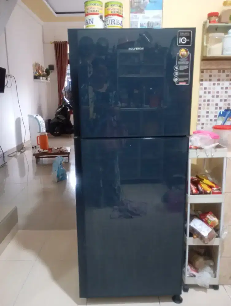 Kulkas 2 pintu, lemari es, sehat wal afiat