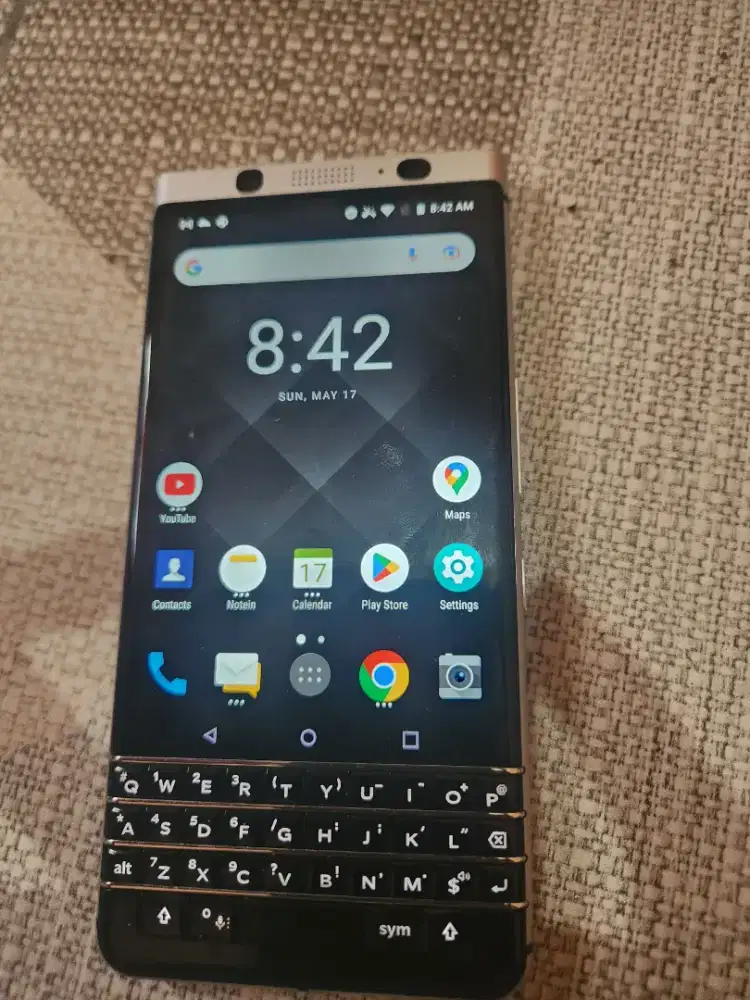 Dijual Blackberry Key One No Minus, No Lecet, Tangan Pertama