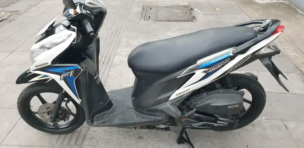 Vario 125 KZR th 2013 mulus pjk baru