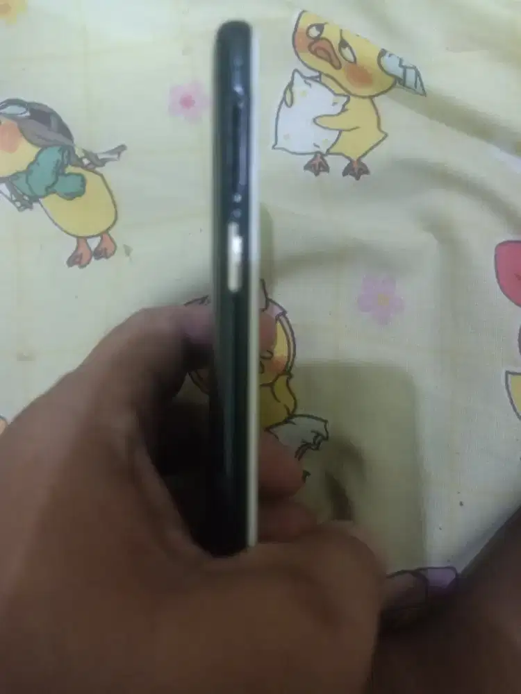 Redmi 6a. Ram 2/16 gb.min tempat kartu sim 2 ga ada