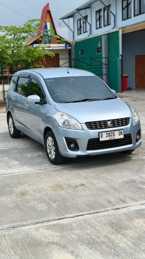 Suzuki Ertiga GL 1.4 2012