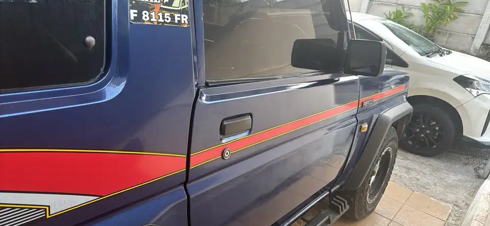 Daihatsu Feroza 1994 Bensin