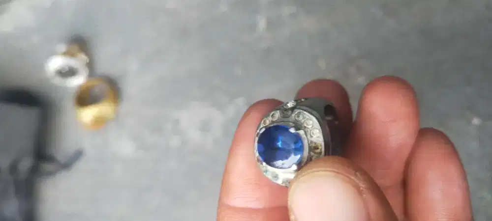 Batu blue safir