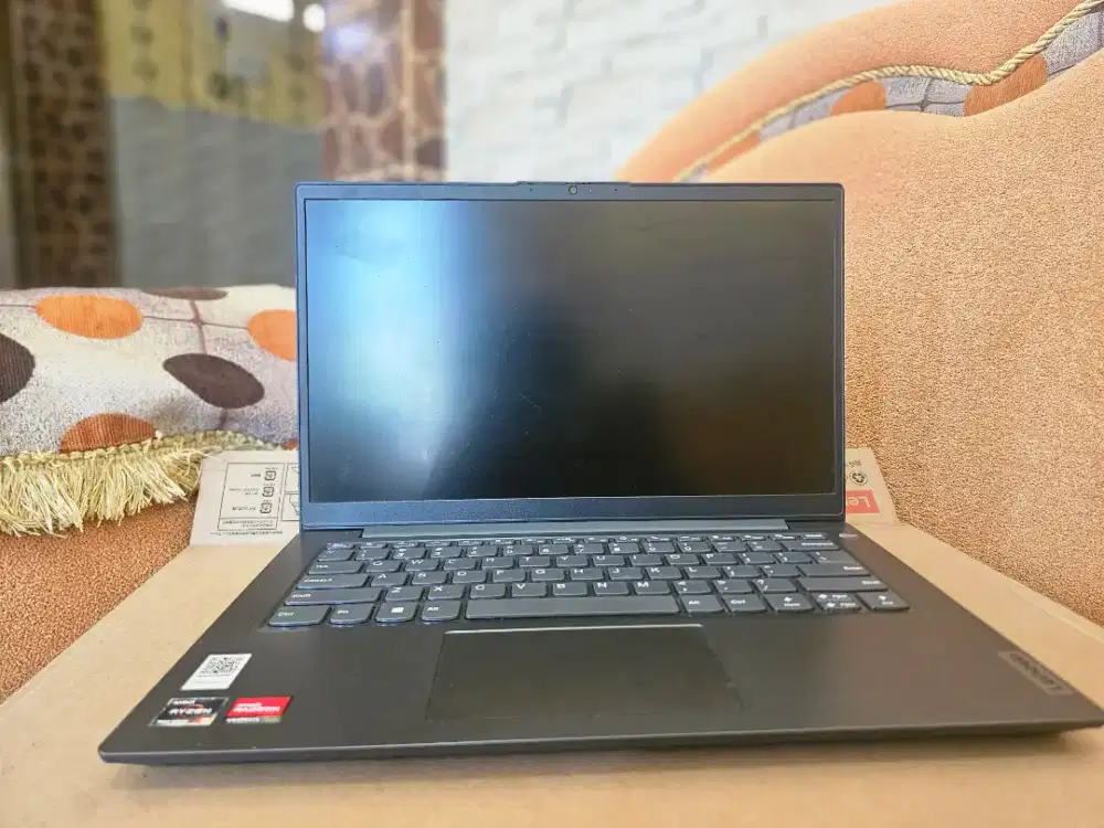 Laptop Lenovo V14 G4 ABP
AMD Ryzen 5 7430U
RAM 16GB | SSD 512GB