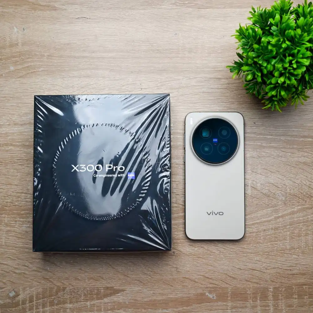 vivo X300 Pro 16/512GB Brown Super Mulus - Baru dipakai 1 bulanan