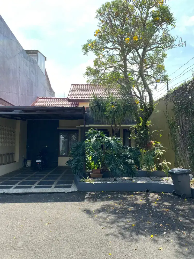 DISEWAKAN RUMAH NYAMAN