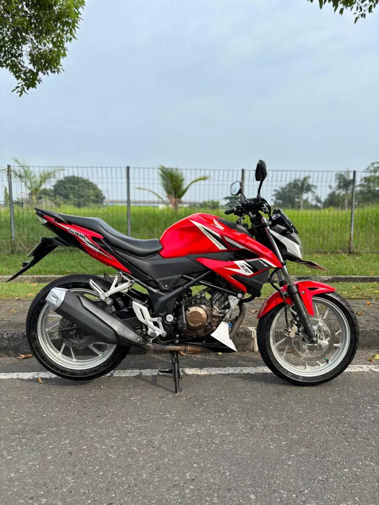 Honda CB150R 2018