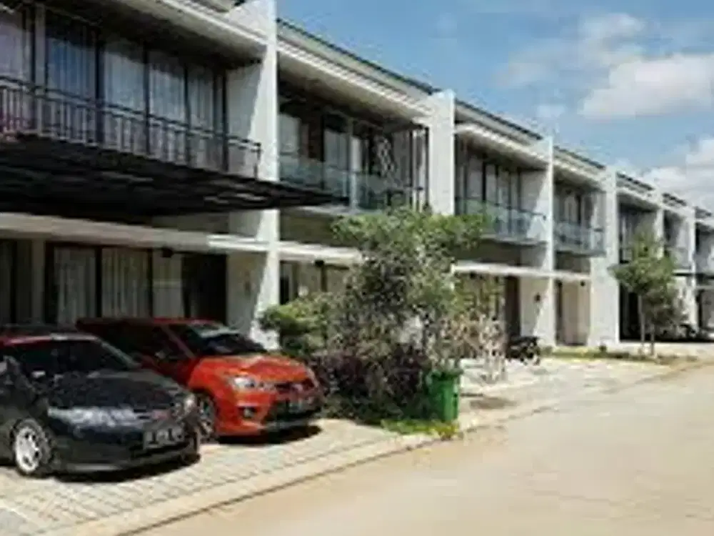 rumah minimalis siap huni bebas banjir  Deket mall summarecon