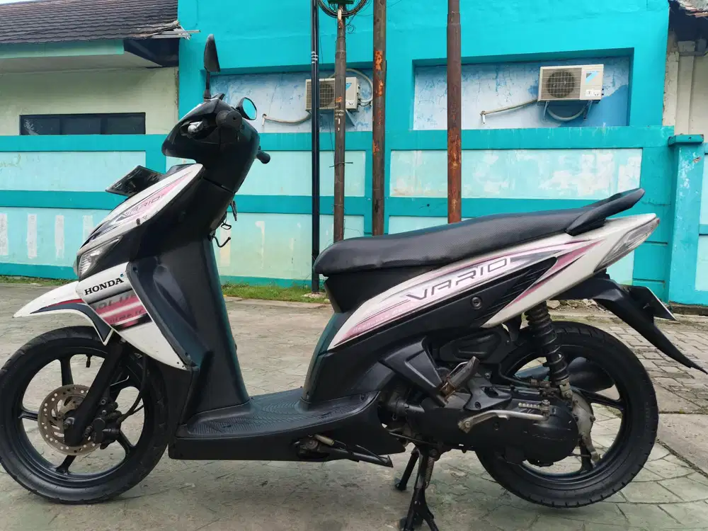 Honda Vario 2010 stater tokcer halus mulus terawat