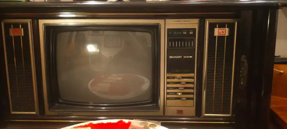 Tv jadul merek sharp