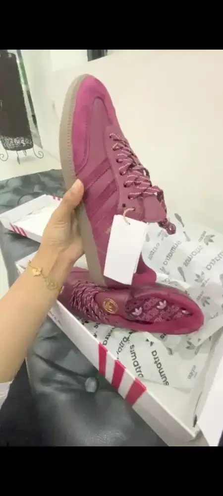 Jual Sepatu adidas