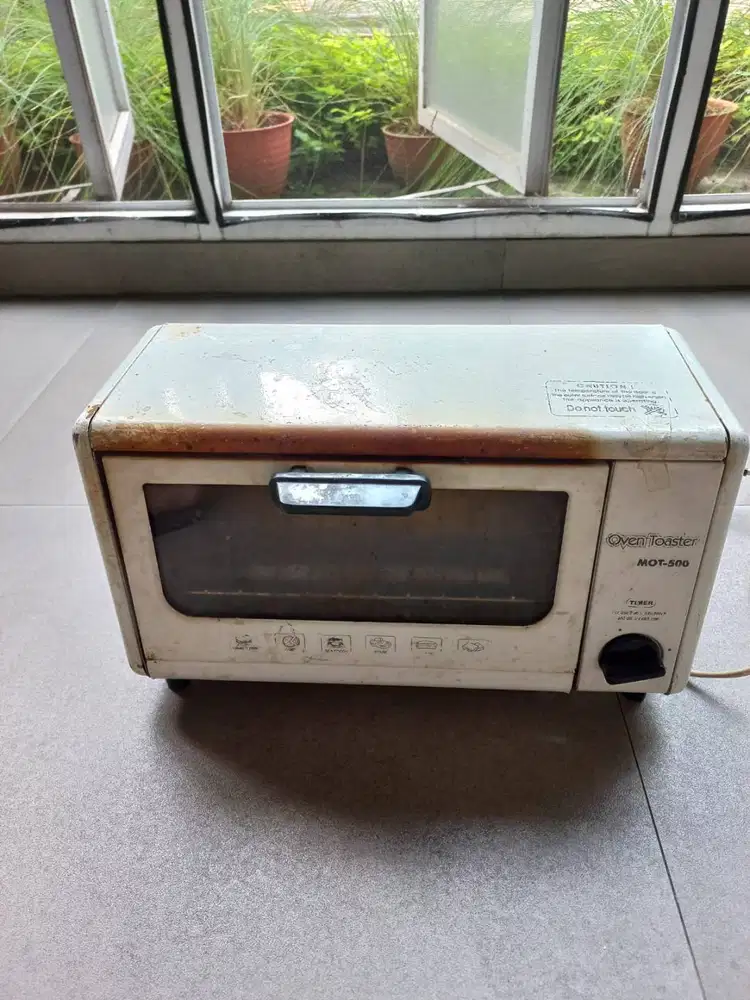 Oven Toaster Maspion MOT 500