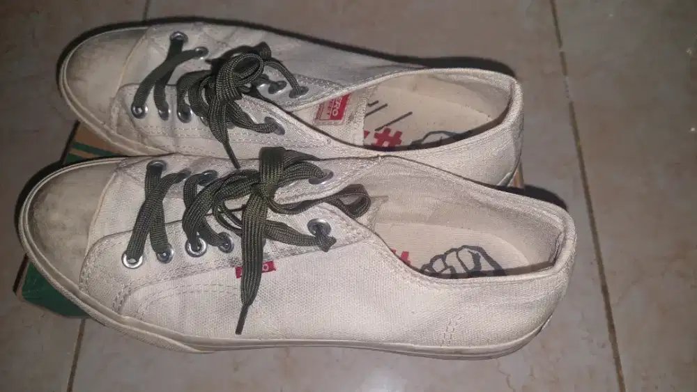 Sepatu Aerostreet Jhosse Basic Low