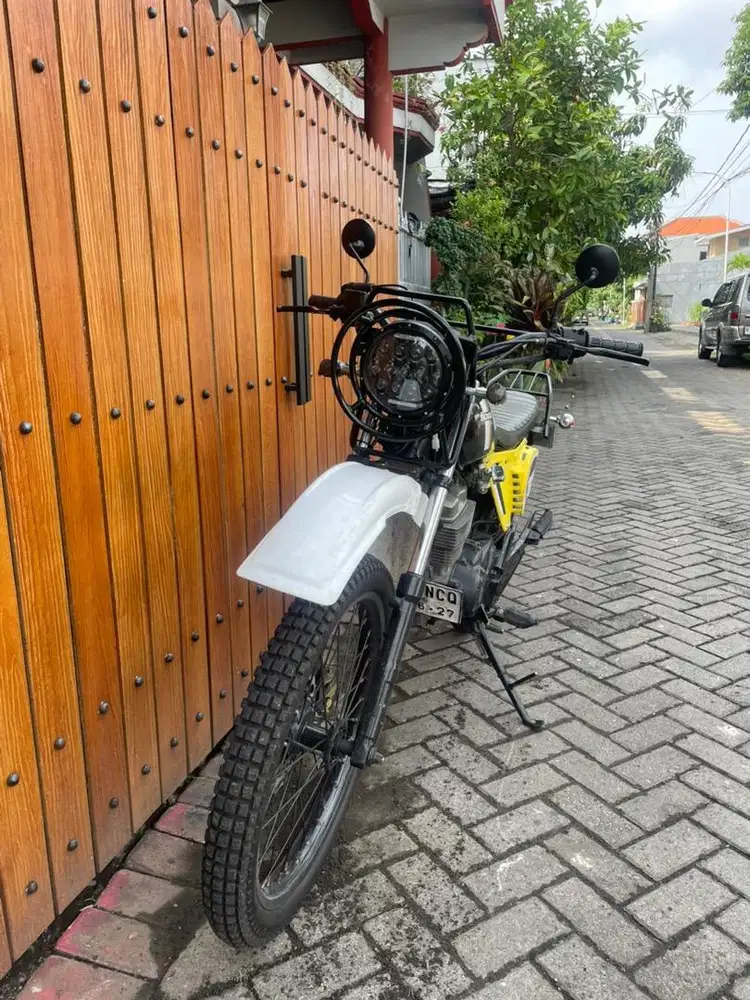 Trail Vintage Basic Megapro mono