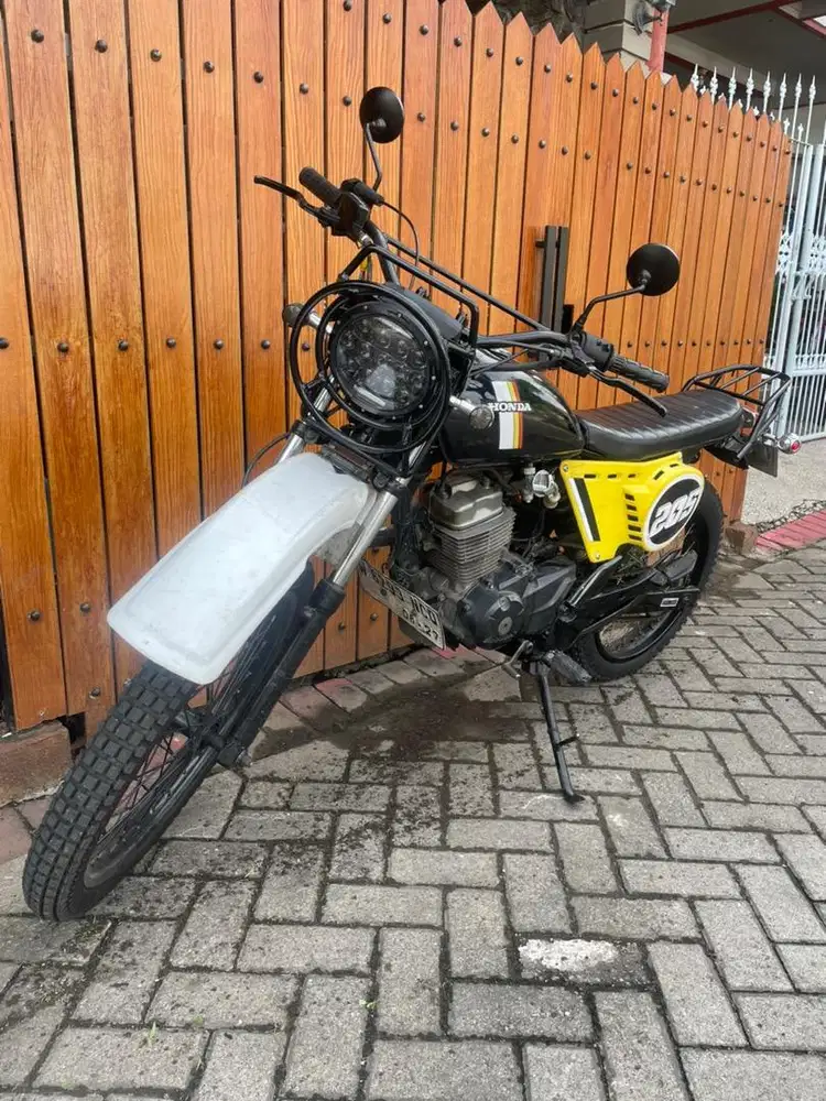Trail Vintage Basic Megapro mono