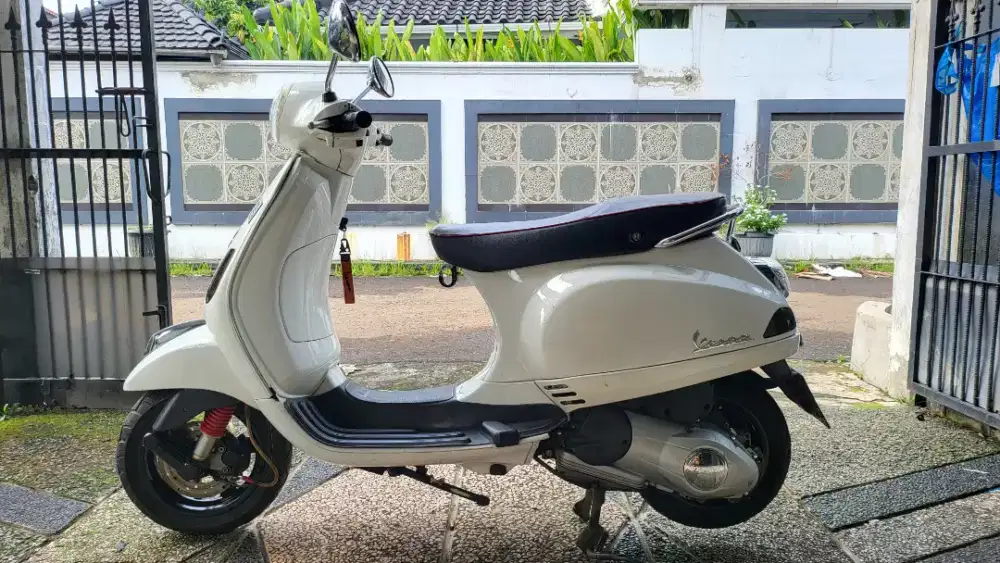 Piaggio Vespa LX 150 3v 2013
