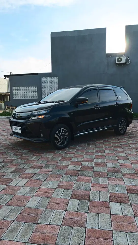 [Gress Mobil Kutisari] AVANZA VELOZ 1.5AT 2021 SIAP PAKAI