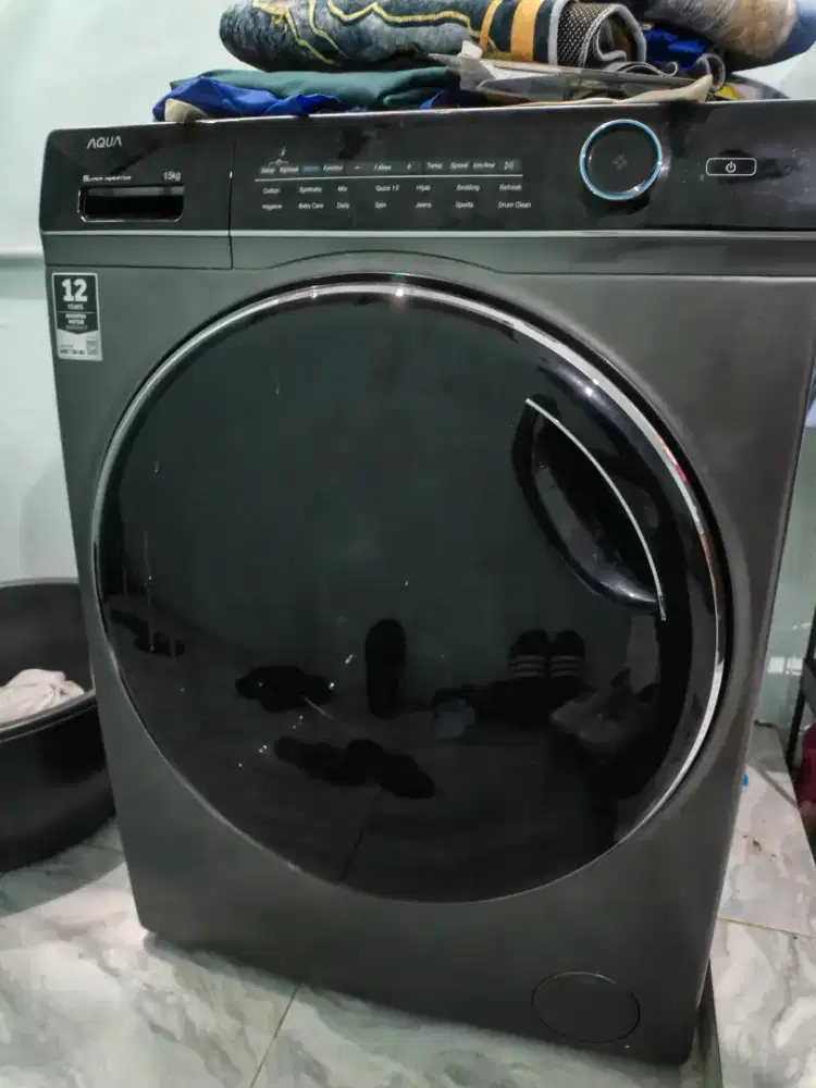 Mesin cuci laundry