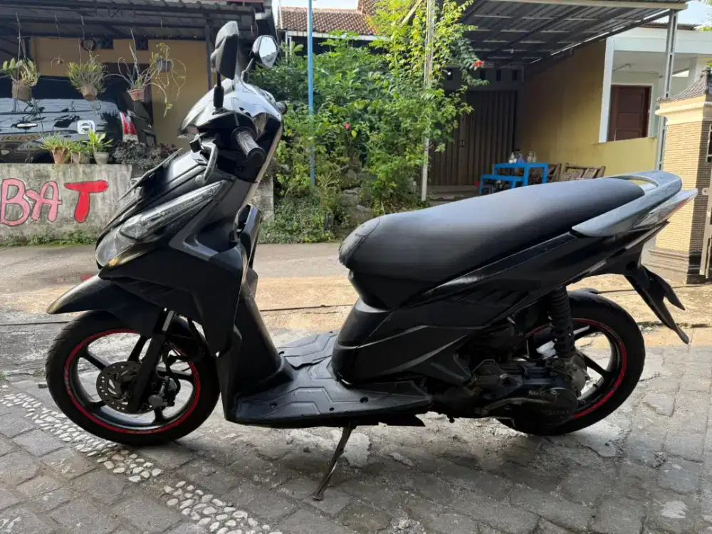 Honda Vario techno tahun 2011 plat AD Klaten