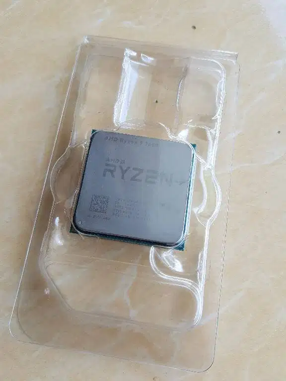Processor AMD AM4 Ryzen 5 2600 12 cpu speed to 3.9Ghz