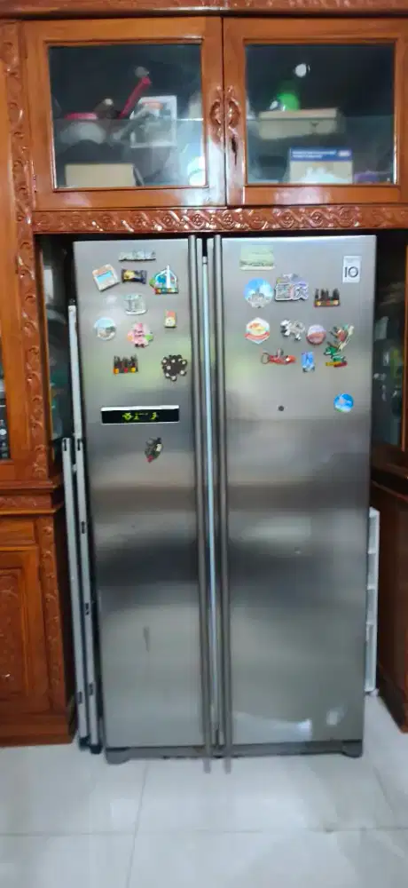 Kulkas Samsung inverter