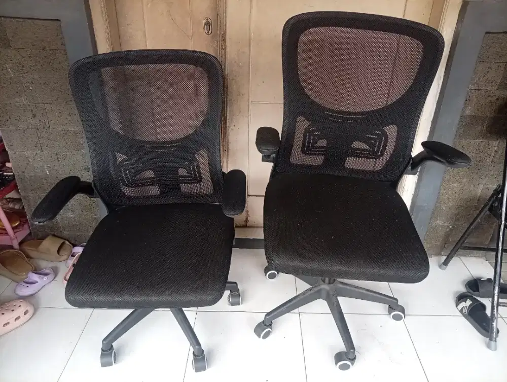KURSI BEKAS KANTOR APA ADANYA