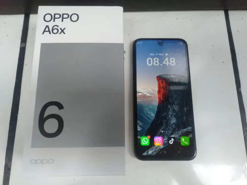 Oppo A6x 6/128 ungu tua