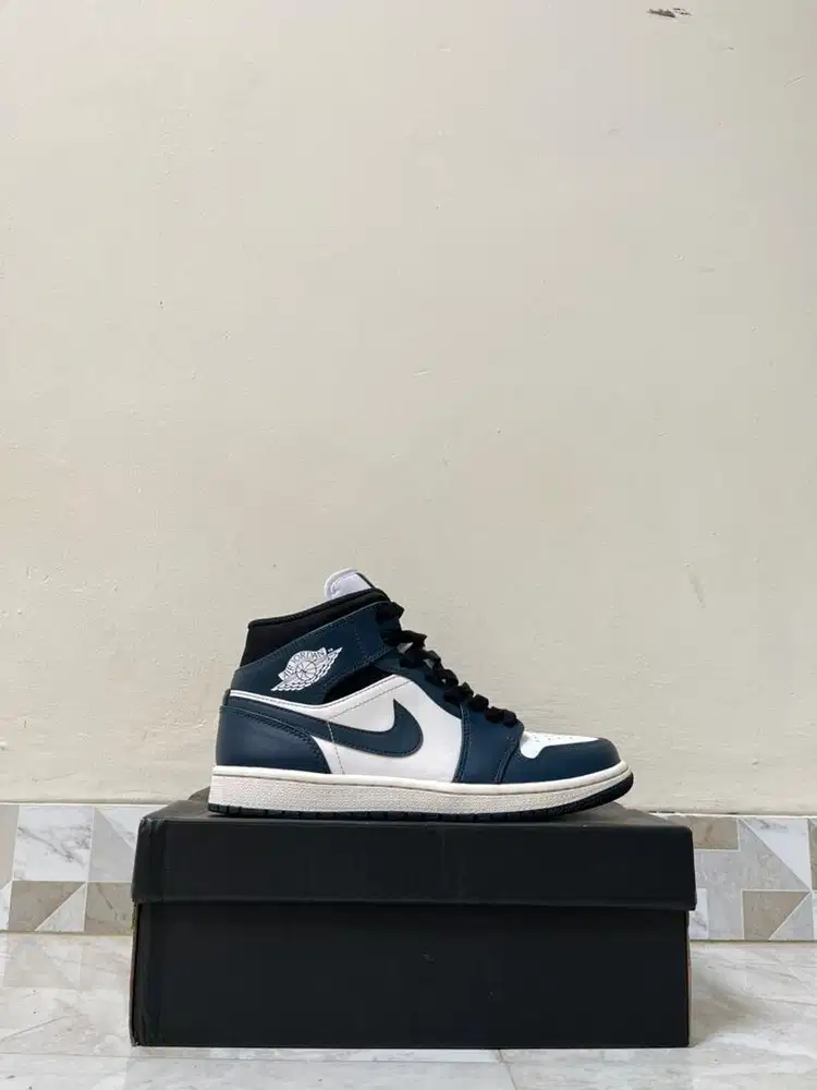 Air Jordan 1 Mid Armor Navy (Size 41) Original 100%