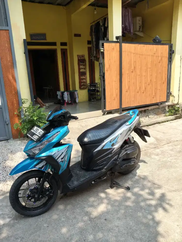 Jual motor vario 150cc tahun 2016