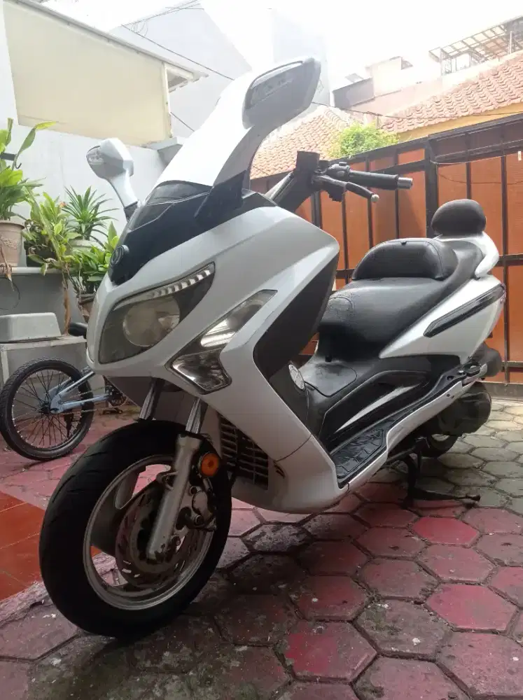SYM GTS 250 TAHUN 2013 JUAL LEKAS
