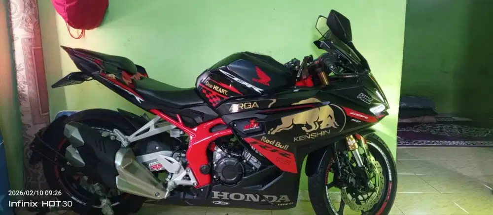 Honda CBR250RR mystique blue ABS SP