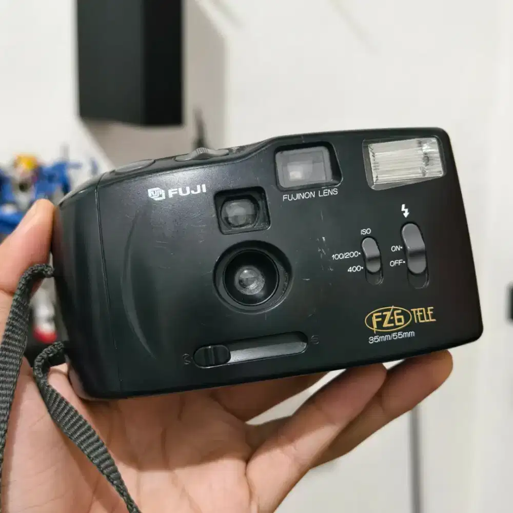 Kamera analog Fuji Fz6 tele