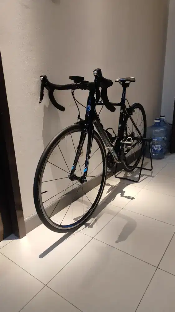 Polygon Helios C6 Carbon