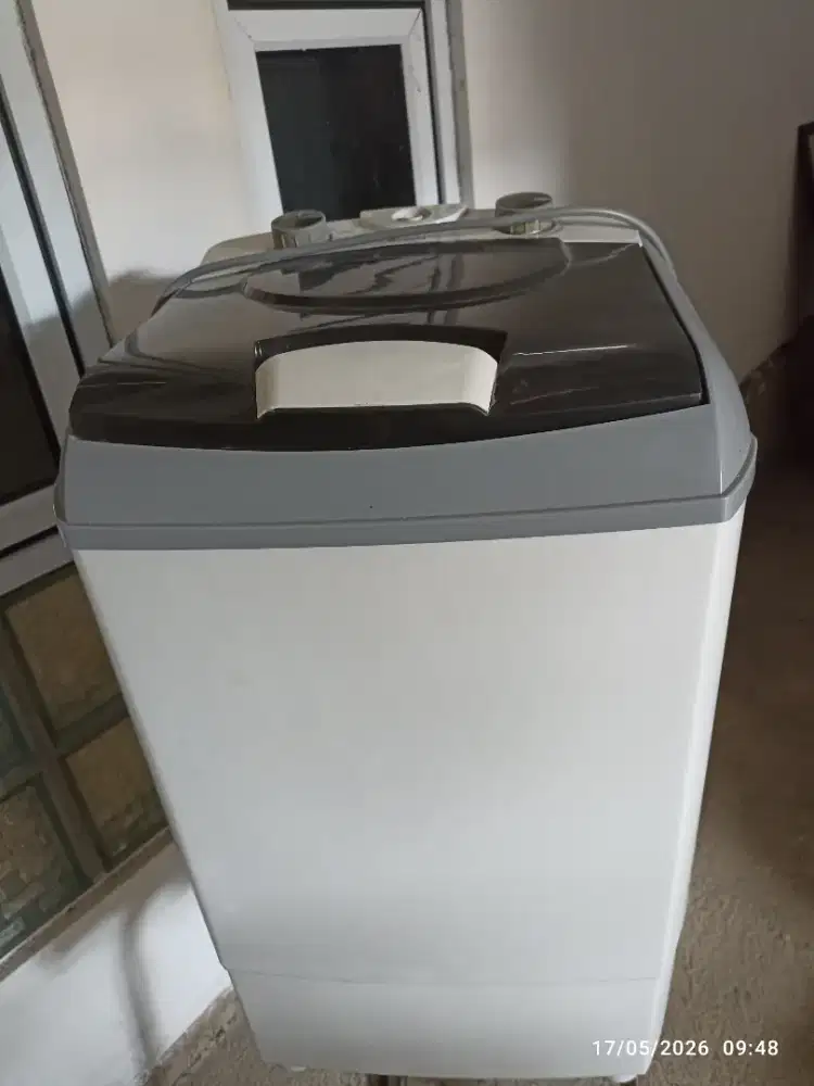 Mesin Cuci Mini Arashi Laundry AWM 451A