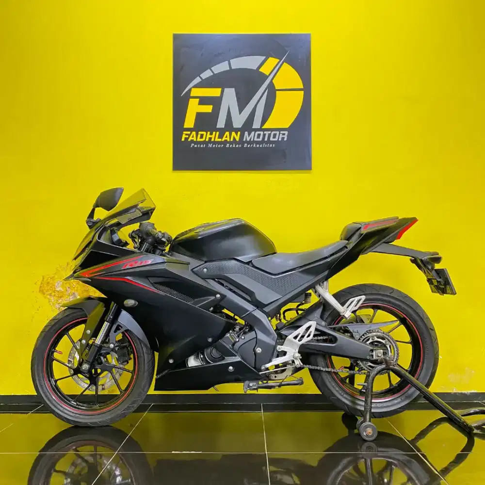 Yamaha R15 V3 2017 Pajak Hidup Siap Pakai Kunci Lengkap
