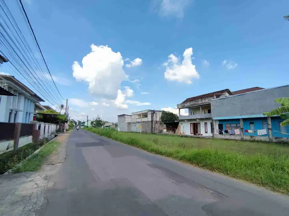 Jual Tanah Pinggir Jalan Raya Area Tajem Maguwoharjo Dekat Tol Maguwo