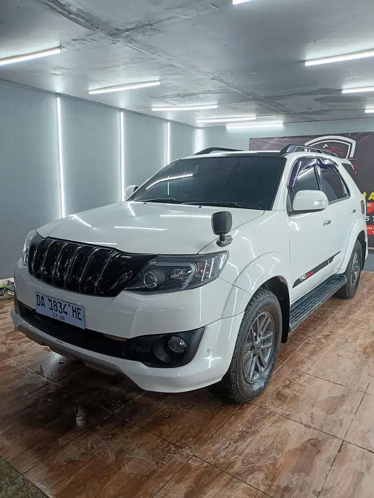 TOYOTA FORTUNER TRD S 2.7 AT 2013