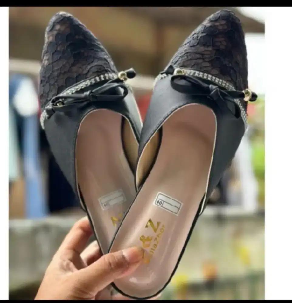 Sepatu sendal slop wanita