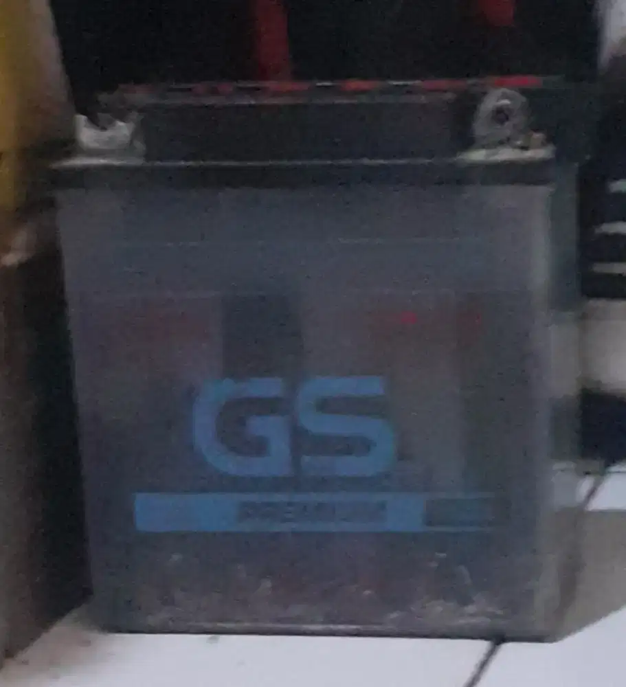 Aki Motor merk GS