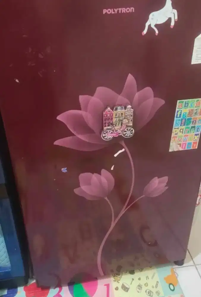kulkas 1 pintu polytron
