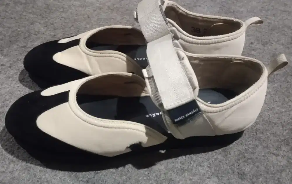 Hijack ayla dimitri size 38