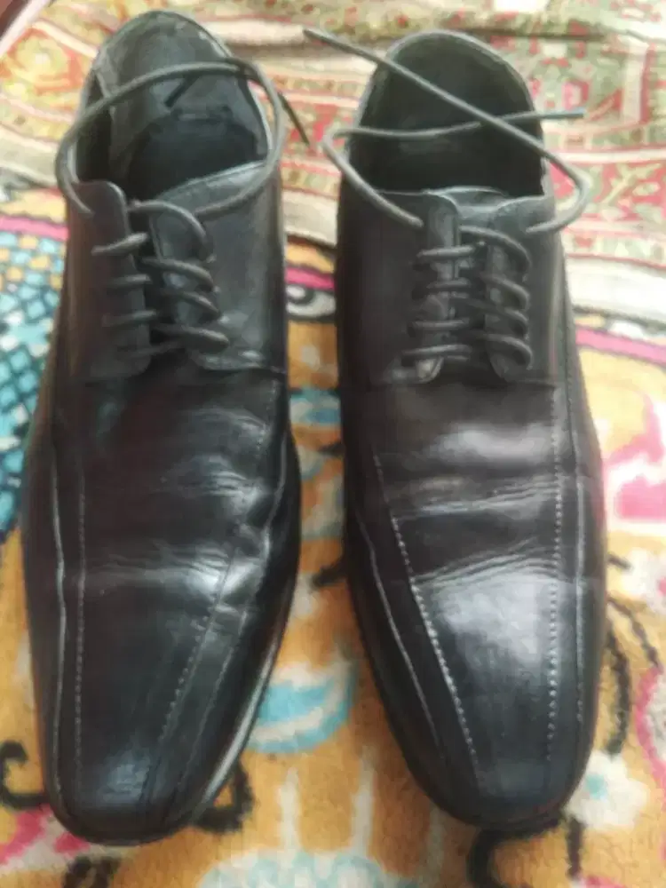 Sepatu kulit pria ANTTON & CO