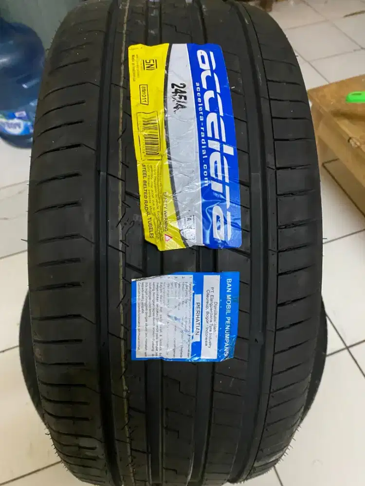 Ban Accelera 245/45/18(Baru)