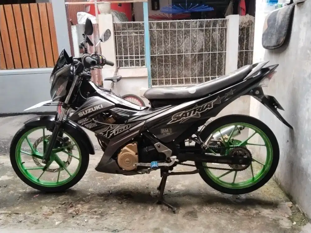 SUZUKI SATRIA FU FACELIFT 2013 SS LENGKAP MESIN BODY OK
